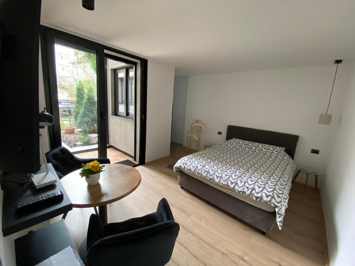 Apartment Nevena 3 ベオグラード エクステリア 写真