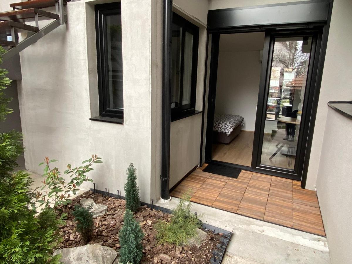Apartment Nevena 3 ベオグラード エクステリア 写真