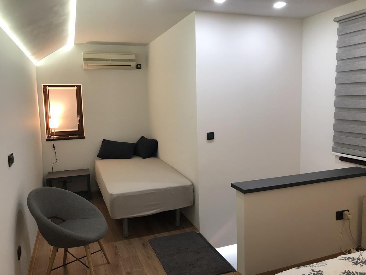 Apartment Nevena 3 ベオグラード エクステリア 写真